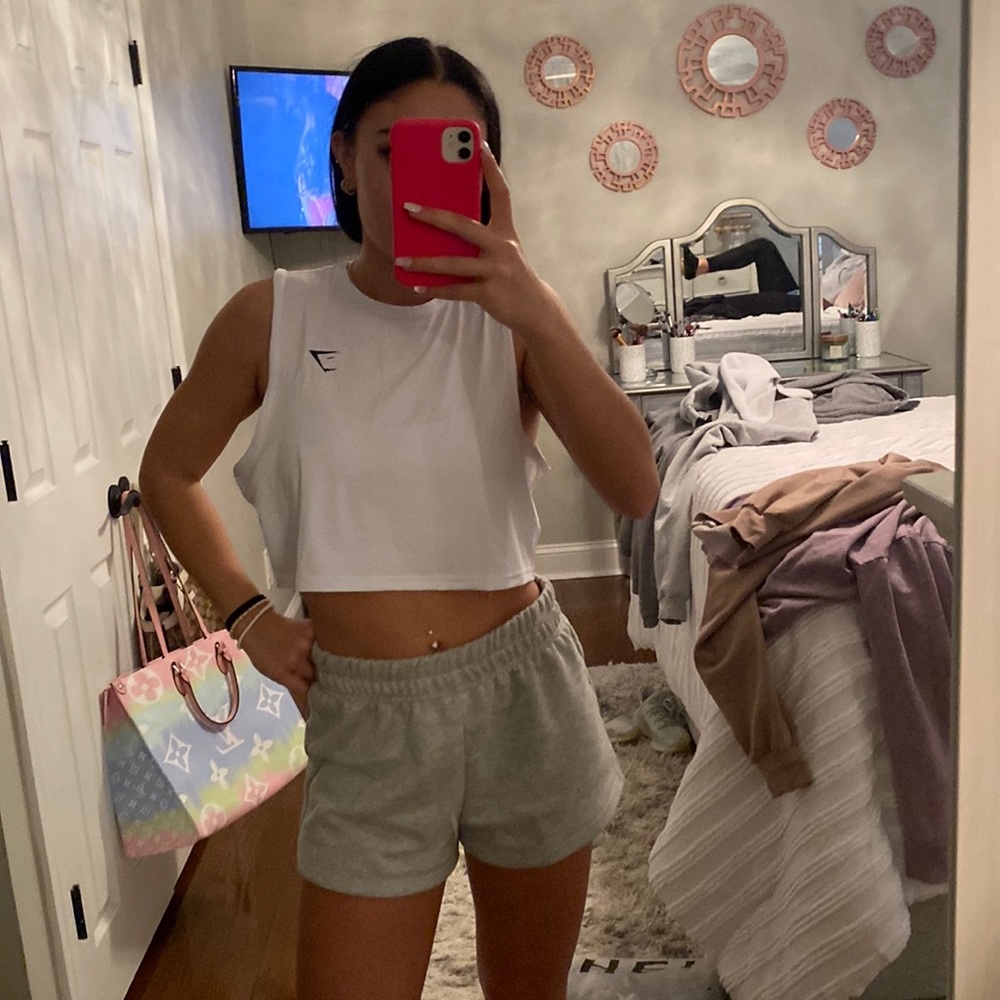 Gym Shark Cropped Tank